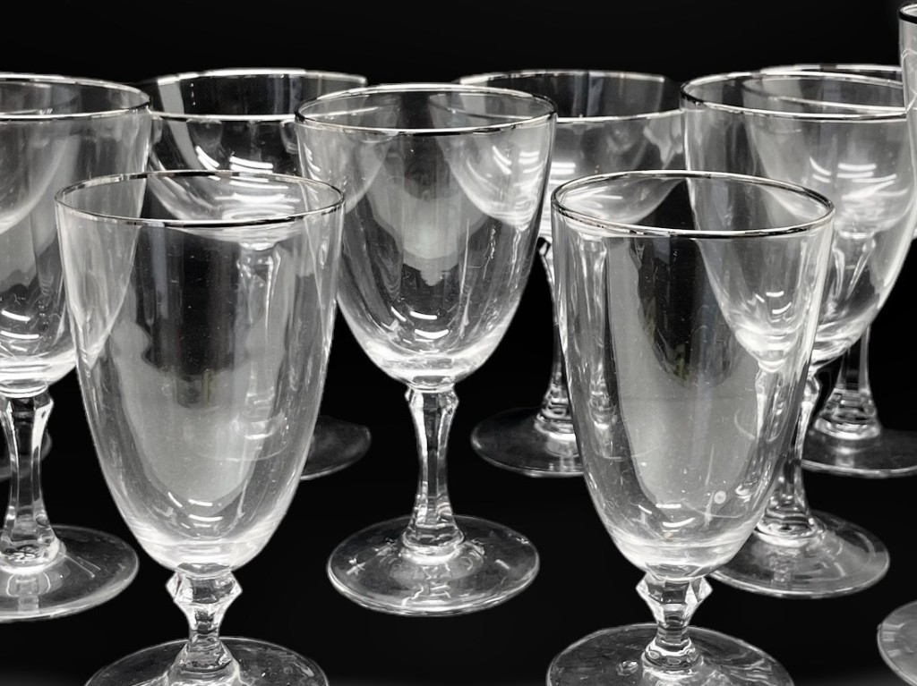 Stemware comparison example